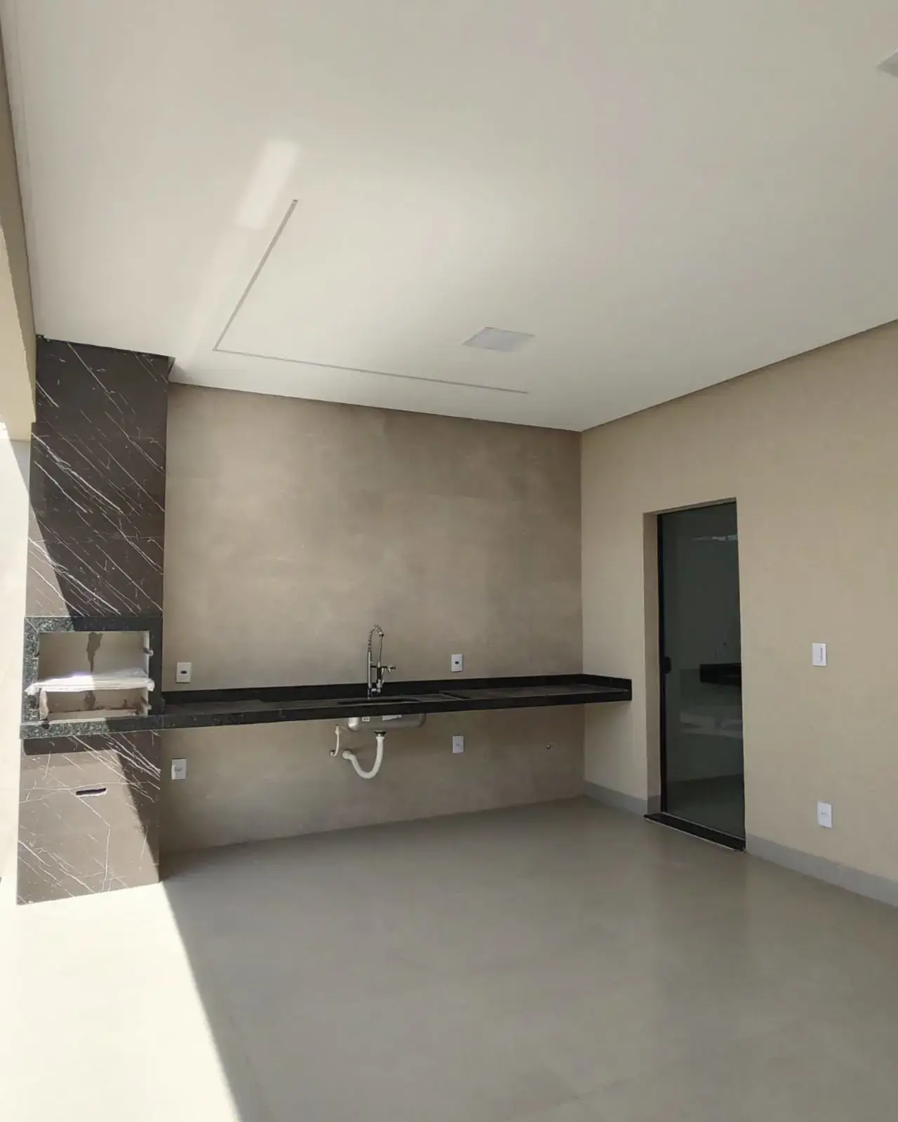 Imagem 1 - Casa em Residencial Porto Seguro, Senador Canedo - GO