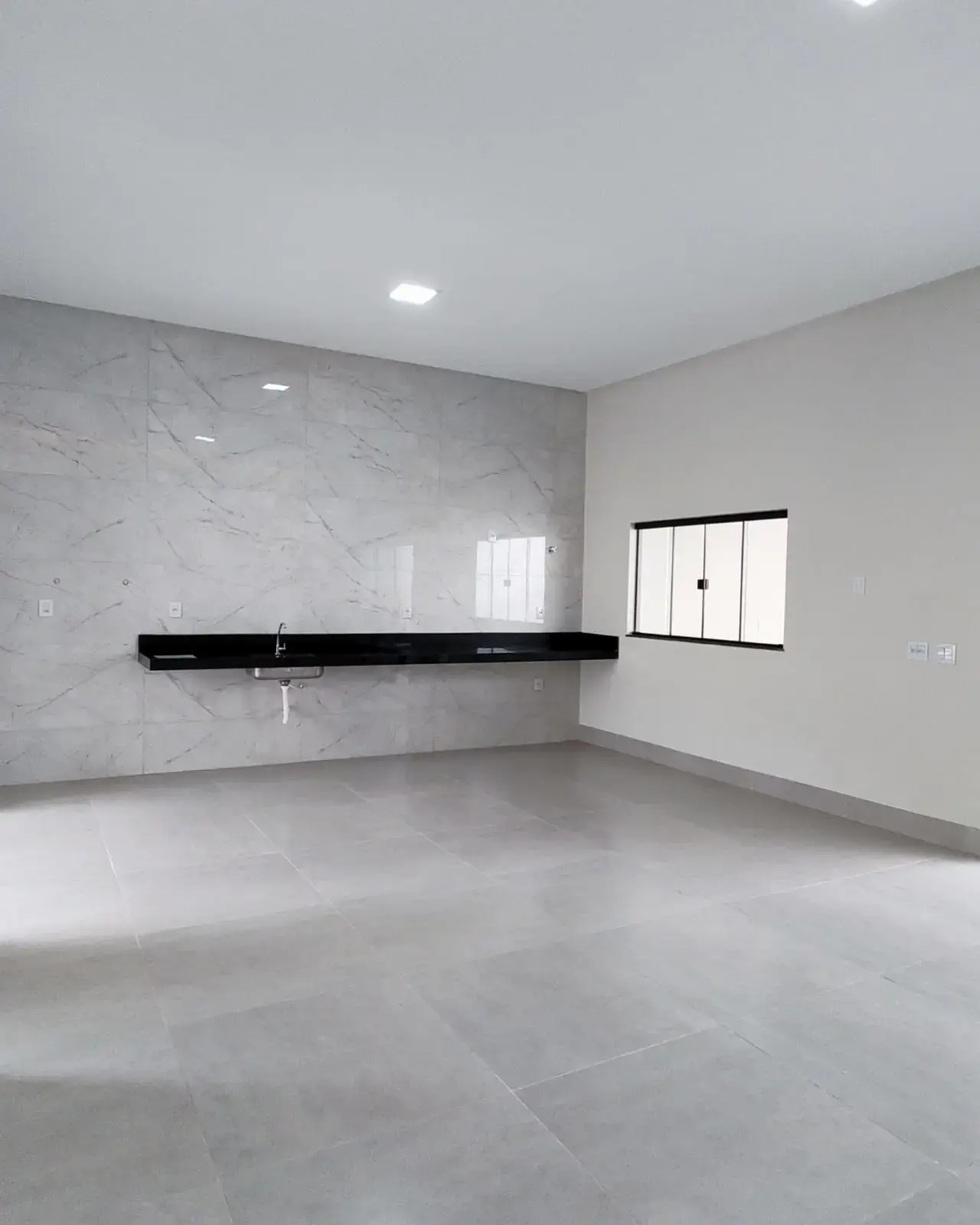 Imagem 1 - Casa em Bairro das Indústrias, Senador Canedo - GO