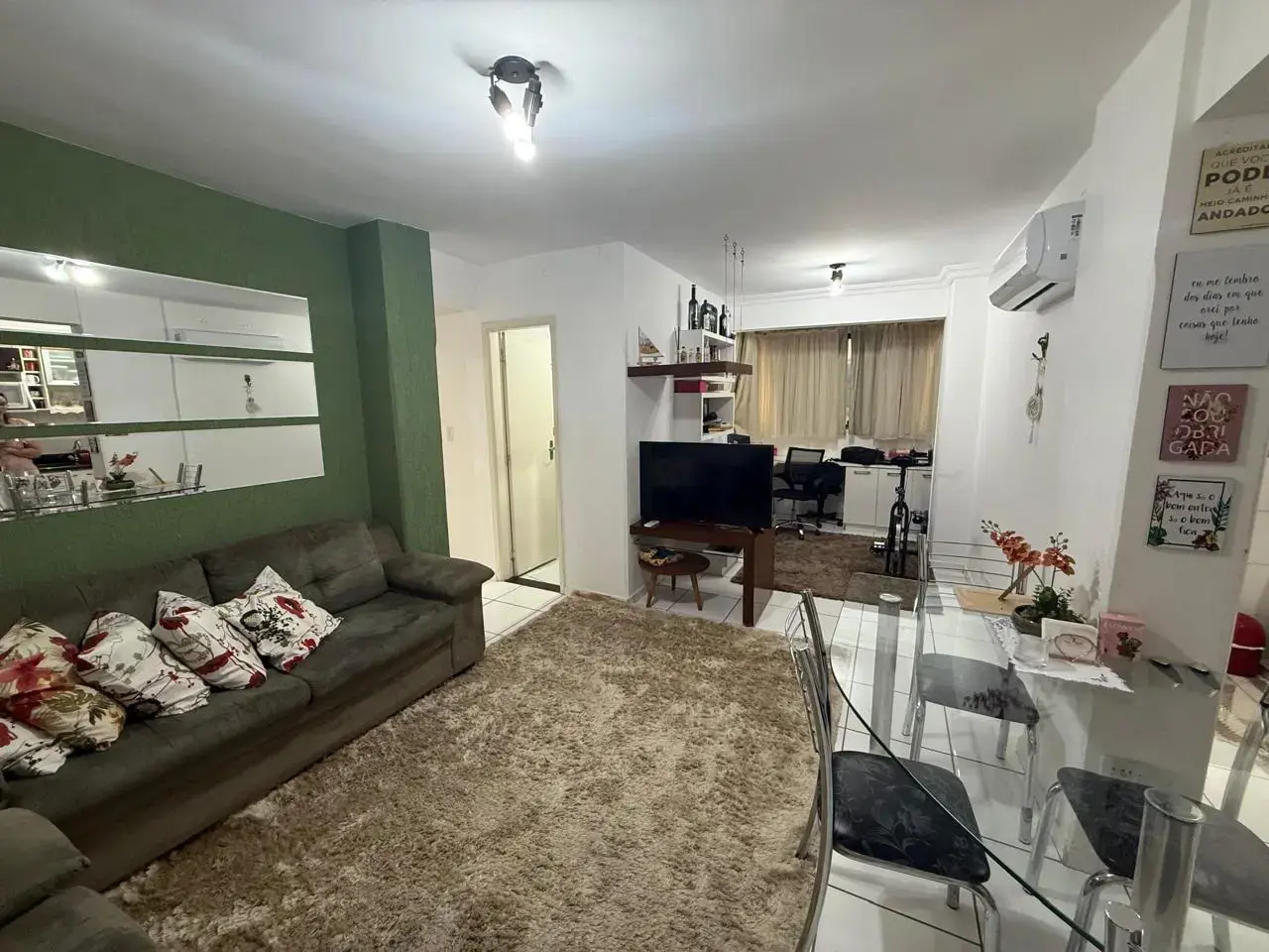 Image 2 - Apartamento em Setor Bueno, Goiânia - GO