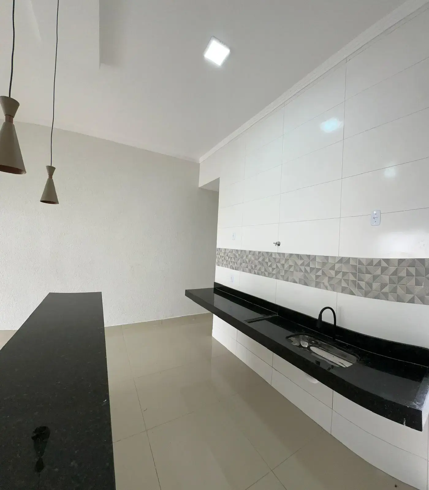 Imagem 2 - Casa em Residencial Hebrom, Senador Canedo - GO