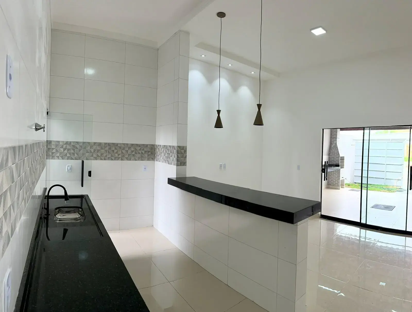 Imagem 1 - Casa em Residencial Hebrom, Senador Canedo - GO