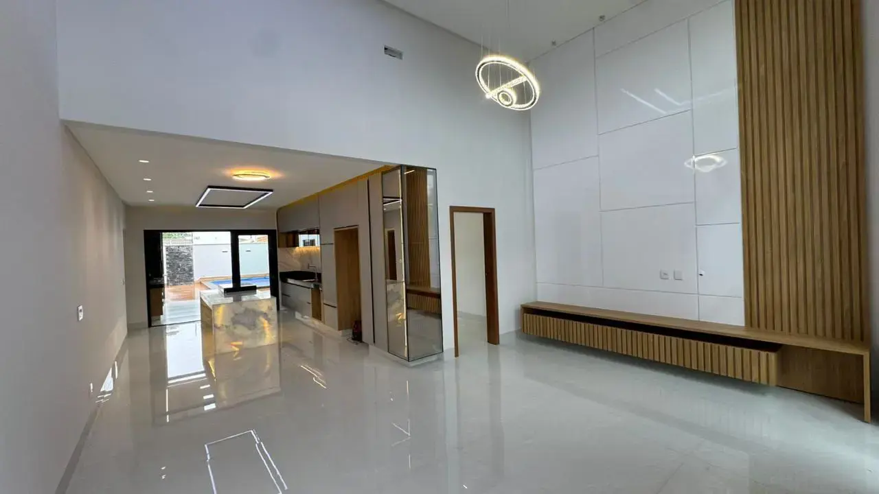 Imagem 1 - Casa em Moinho dos Ventos, Goiânia - GO