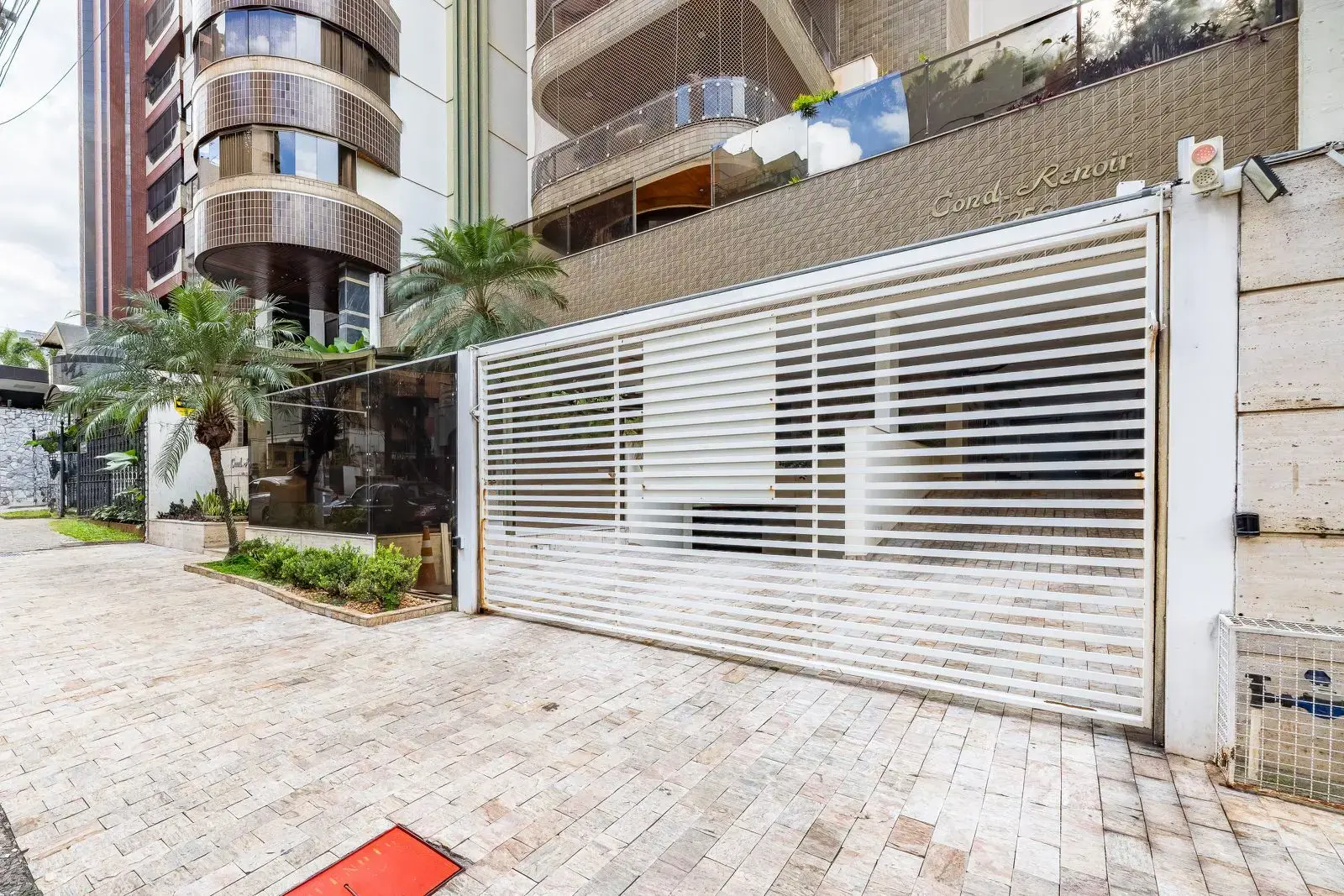 Imagem 2 - Apartamento em Setor Bueno, Goiânia - GO