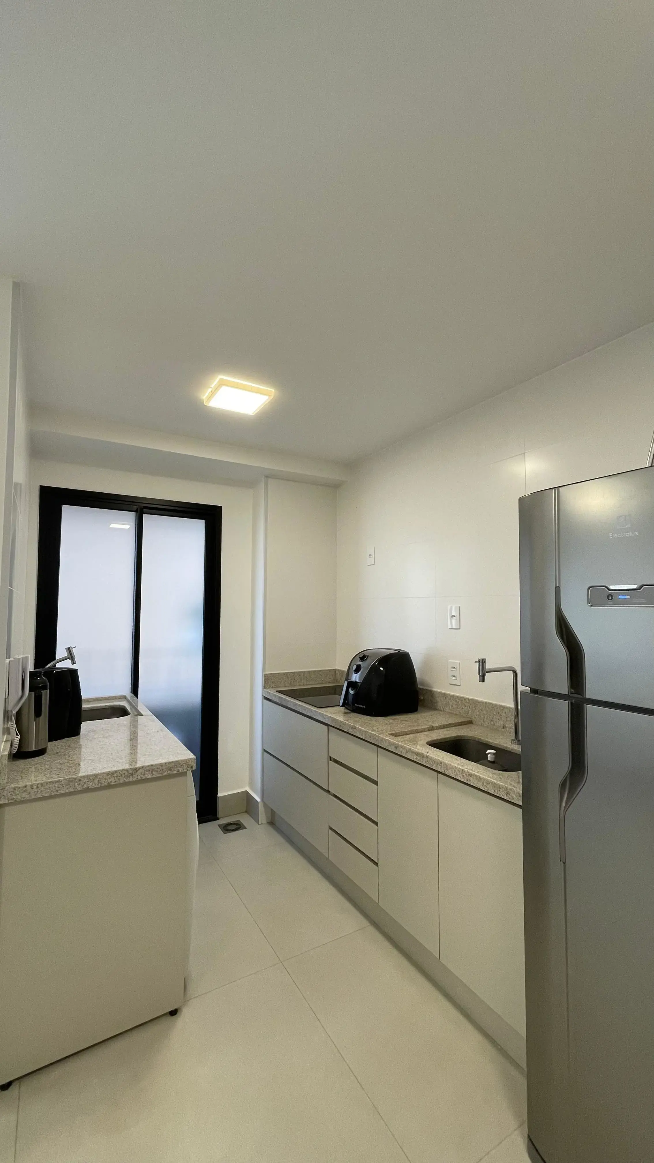 Image 2 - Apartamento em Setor Bueno, Goiânia - GO