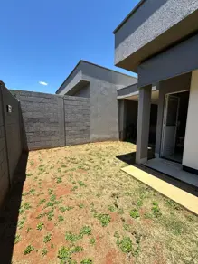Imagem 2 - Casa Condomínio em Chácara São Pedro, Aparecida de Goiânia - GO