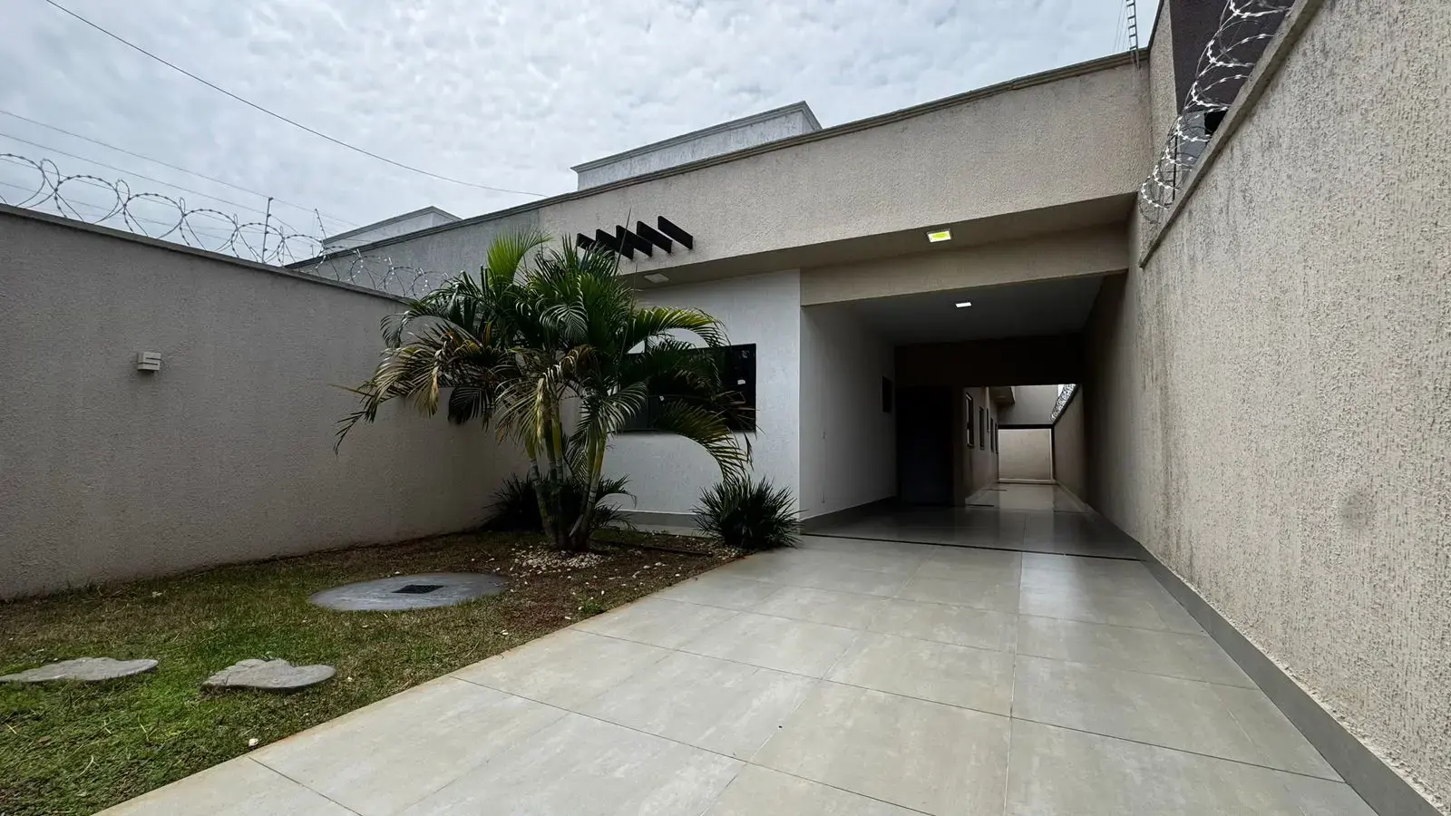 Imagem 1 - Casa em Jardim Boa Esperança - Continuação, Aparecida de Goiânia - GO