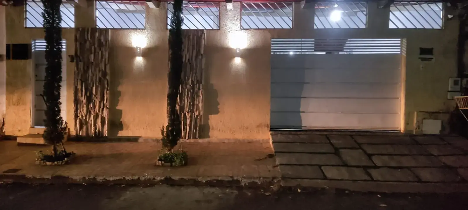 Image 2 - Casa em Jardim Nova Era, Aparecida de Goiânia - GO