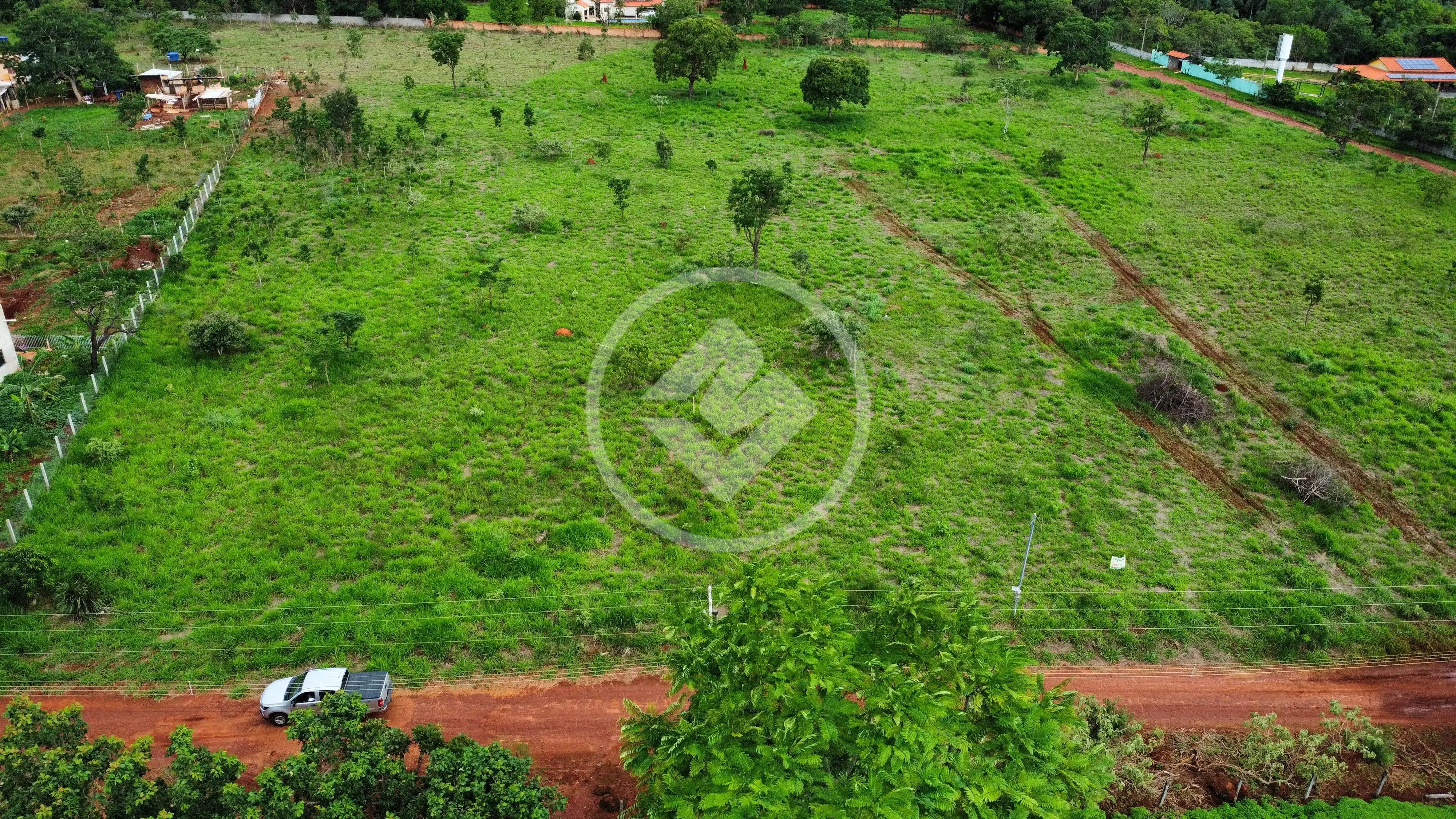 Imagem 1 - Chácara em Village dos Ipês, Hidrolândia - GO