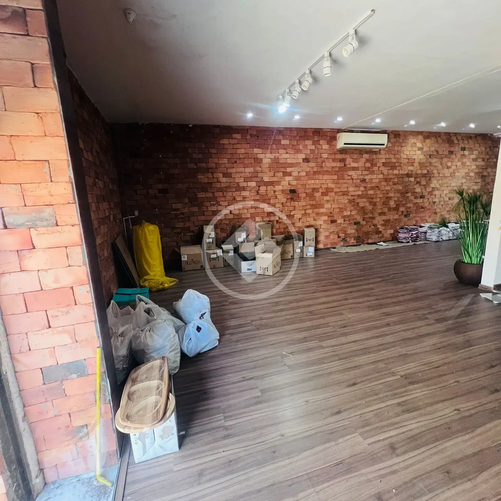 Image 2 - Sala Comercial em Jardim Mariliza, Goiânia - GO