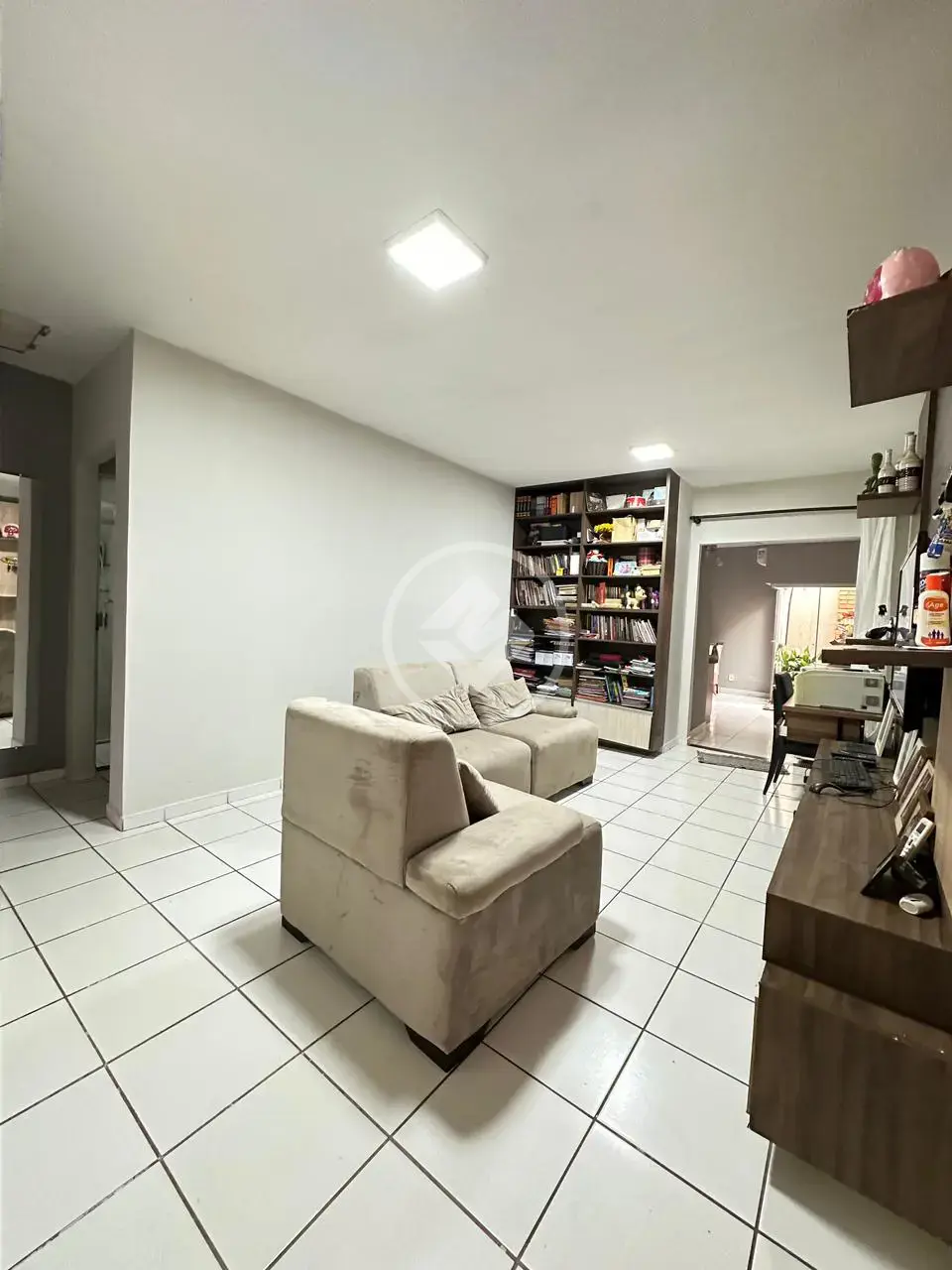 Image 9 - Casa Condomínio em Residencial Brisas do Cerrado, Goiânia - GO