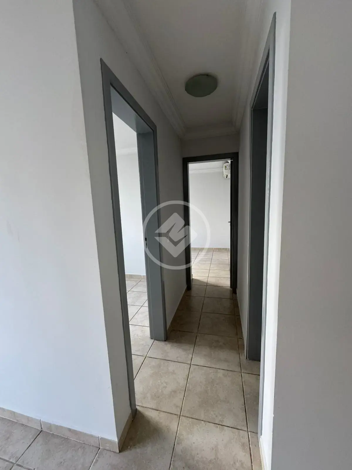 Imagem 2 - Apartamento em Setor Negrão de Lima, Goiânia - GO