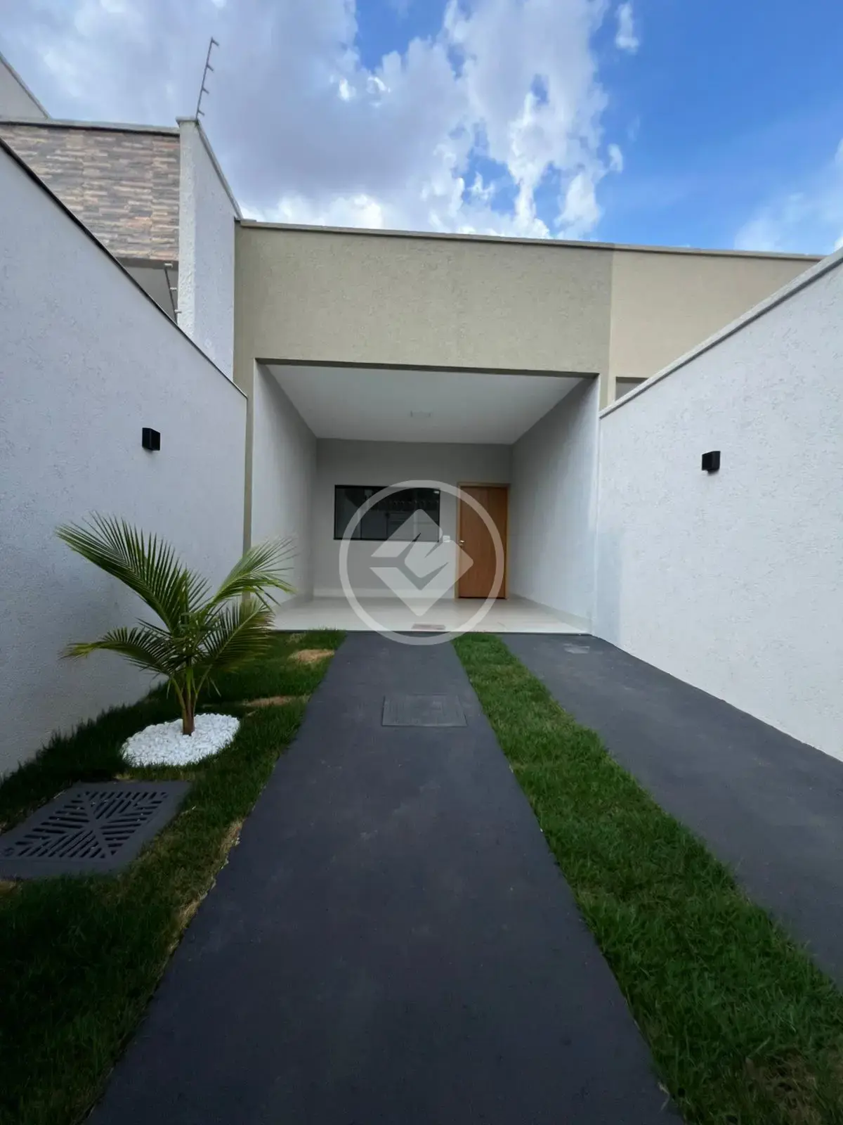 Image 2 - Casa em Setor Tres Marias, Goiânia - GO