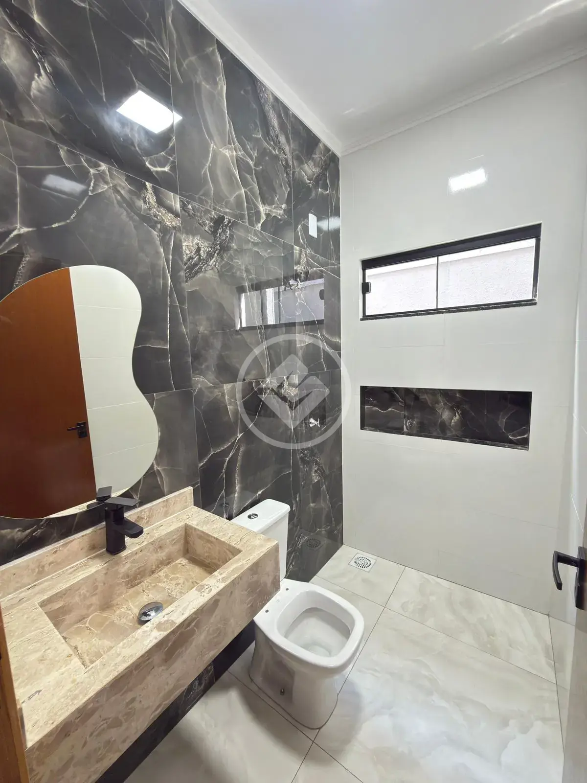 Imagem 2 - Casa em Residencial Santa Fé I, Goiânia - GO