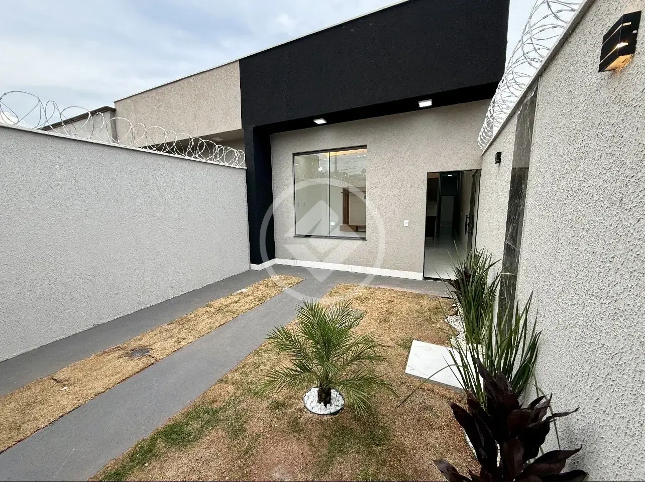 Imagem 1 - Casa em Residencial Santa Fé I, Goiânia - GO