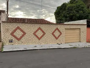 Casa Setor Santos Dumont, Goiânia - GO — foto 1