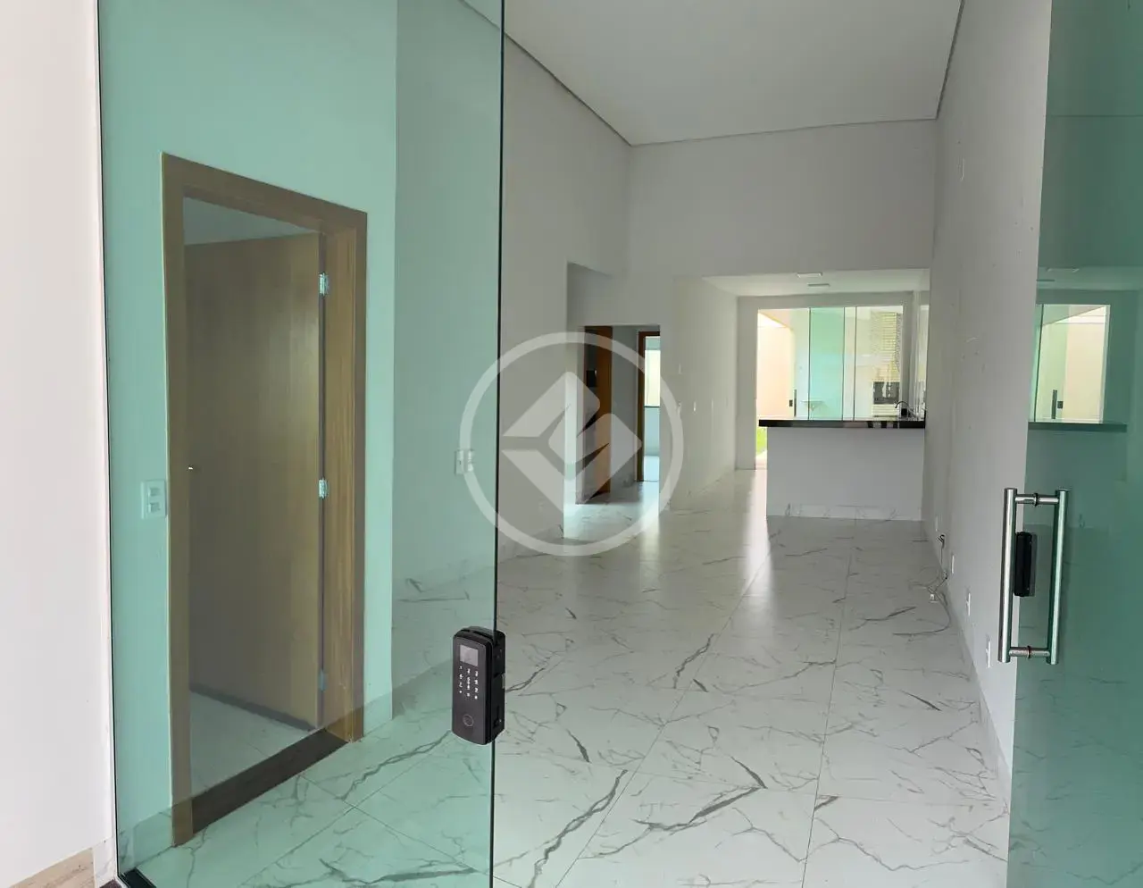 Image 2 - Casa em Santa Genoveva, Goiânia - GO