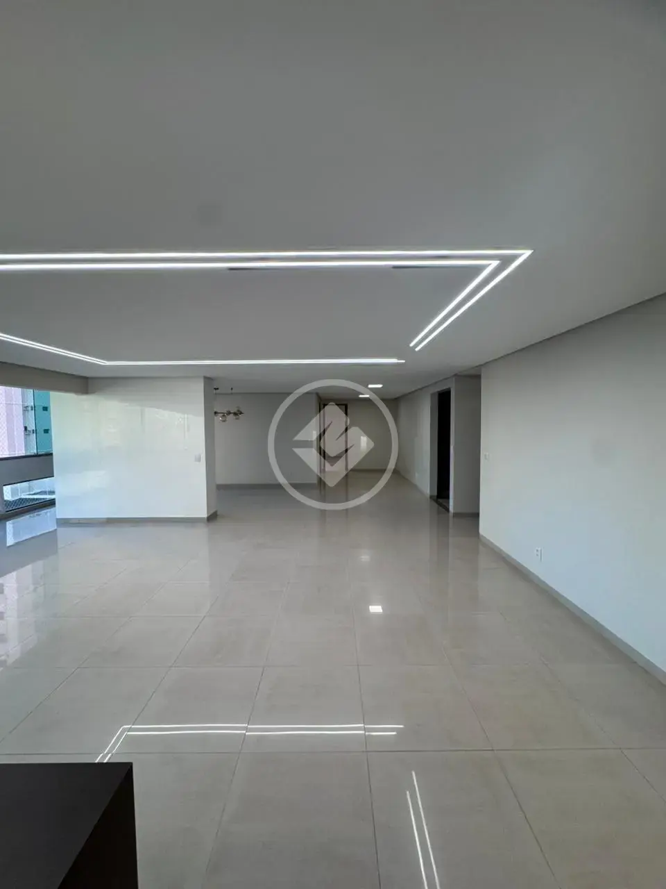 Image 2 - Apartamento em Setor Bueno, Goiânia - GO