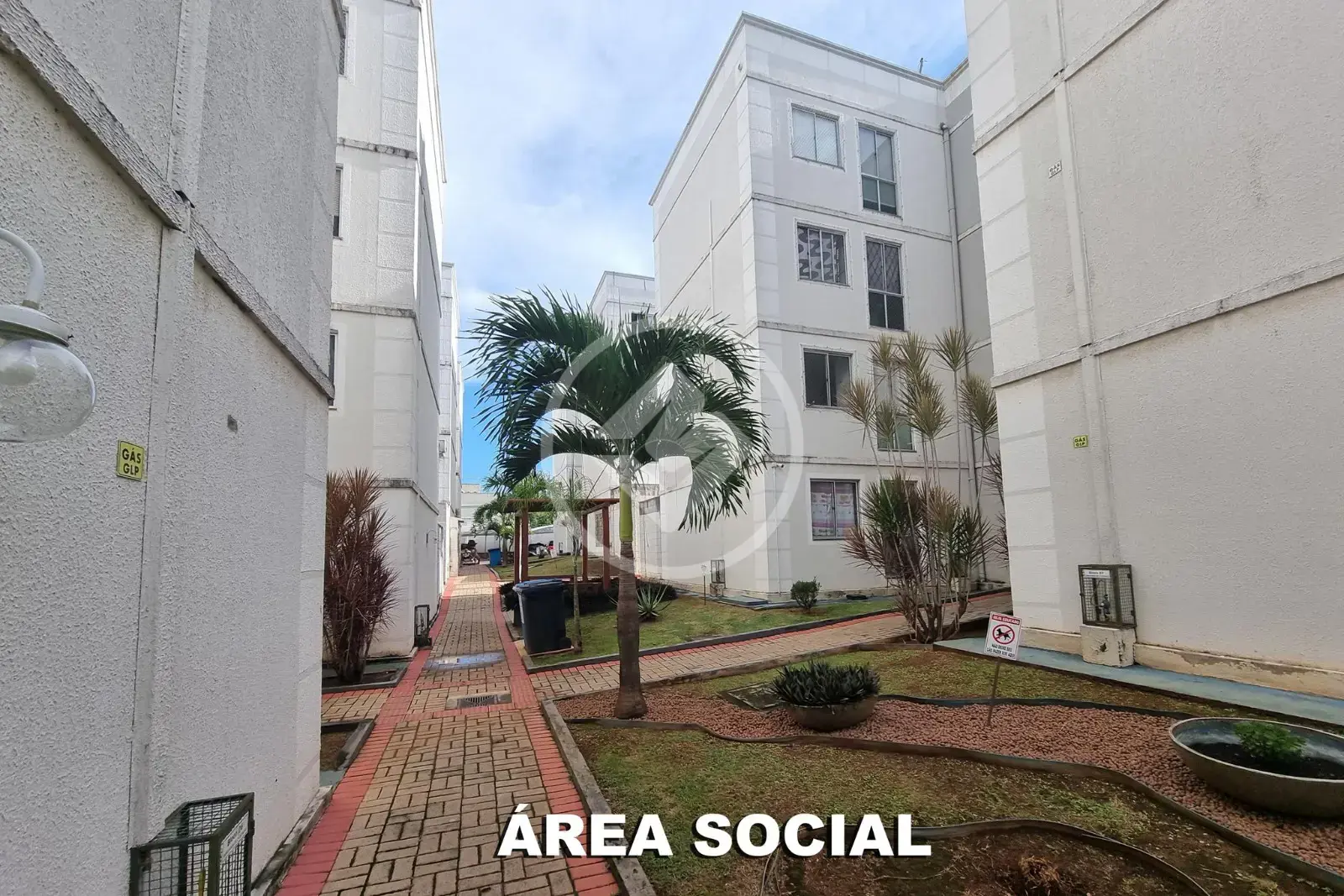 Imagem 1 - Apartamento em Jardim Imperial, Aparecida de Goiânia - GO