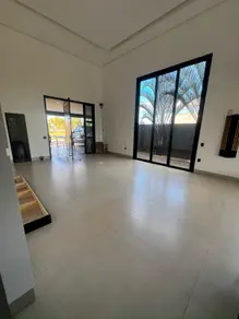 Imagem 2 - Casa Condomínio em CONDOMÍNIO PORTAL DO SOL GOLFE GREEN, Goiânia - GO