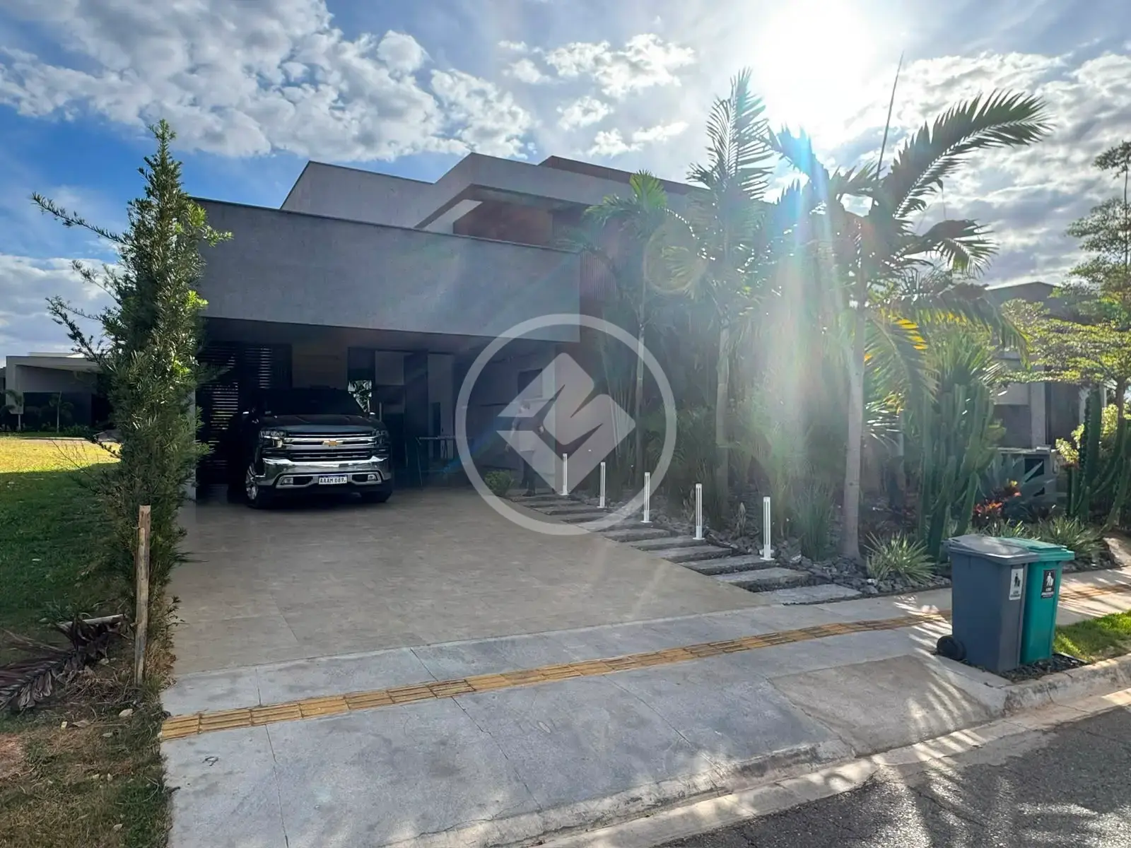 Imagem 1 - Casa Condomínio em CONDOMÍNIO PORTAL DO SOL GOLFE GREEN, Goiânia - GO