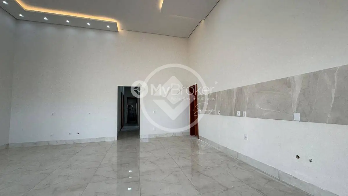 Imagem 3 - Casa em RESIDENCIAL FLORENCA, Sinop - MT