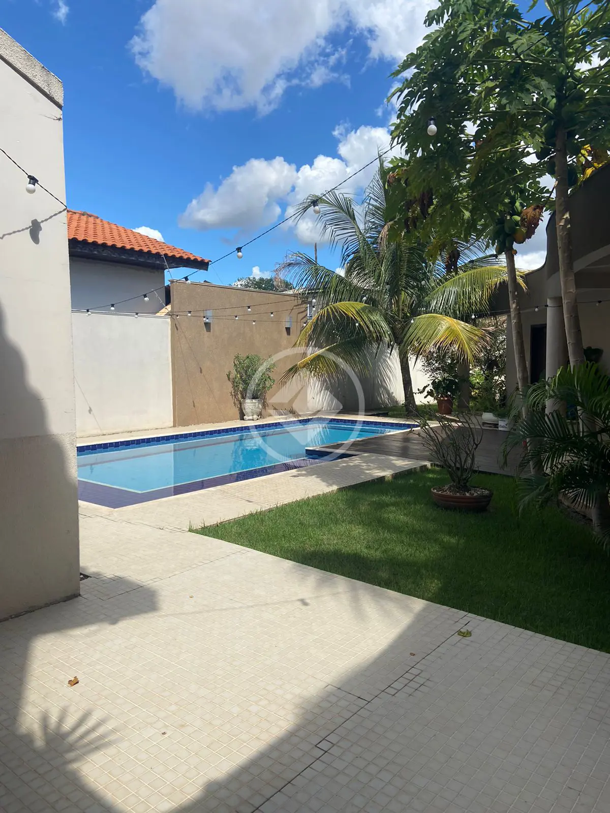 Imagem 2 - Casa em SETOR COMERCIAL, Sinop - MT