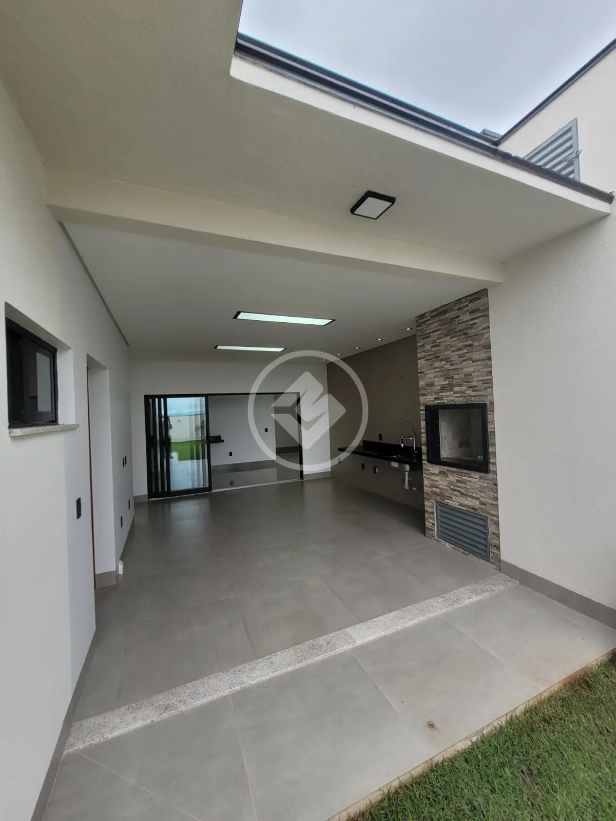 Imagem 4 - Casa em Residencial Paris, Sinop - MT