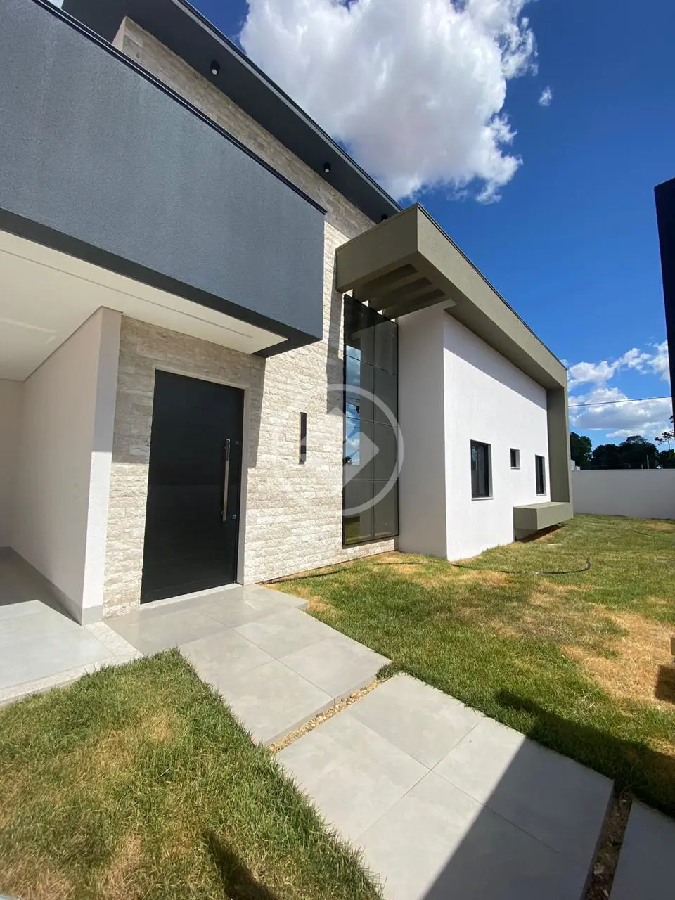 Casa Residencial Paris, Sinop - MT — foto 1