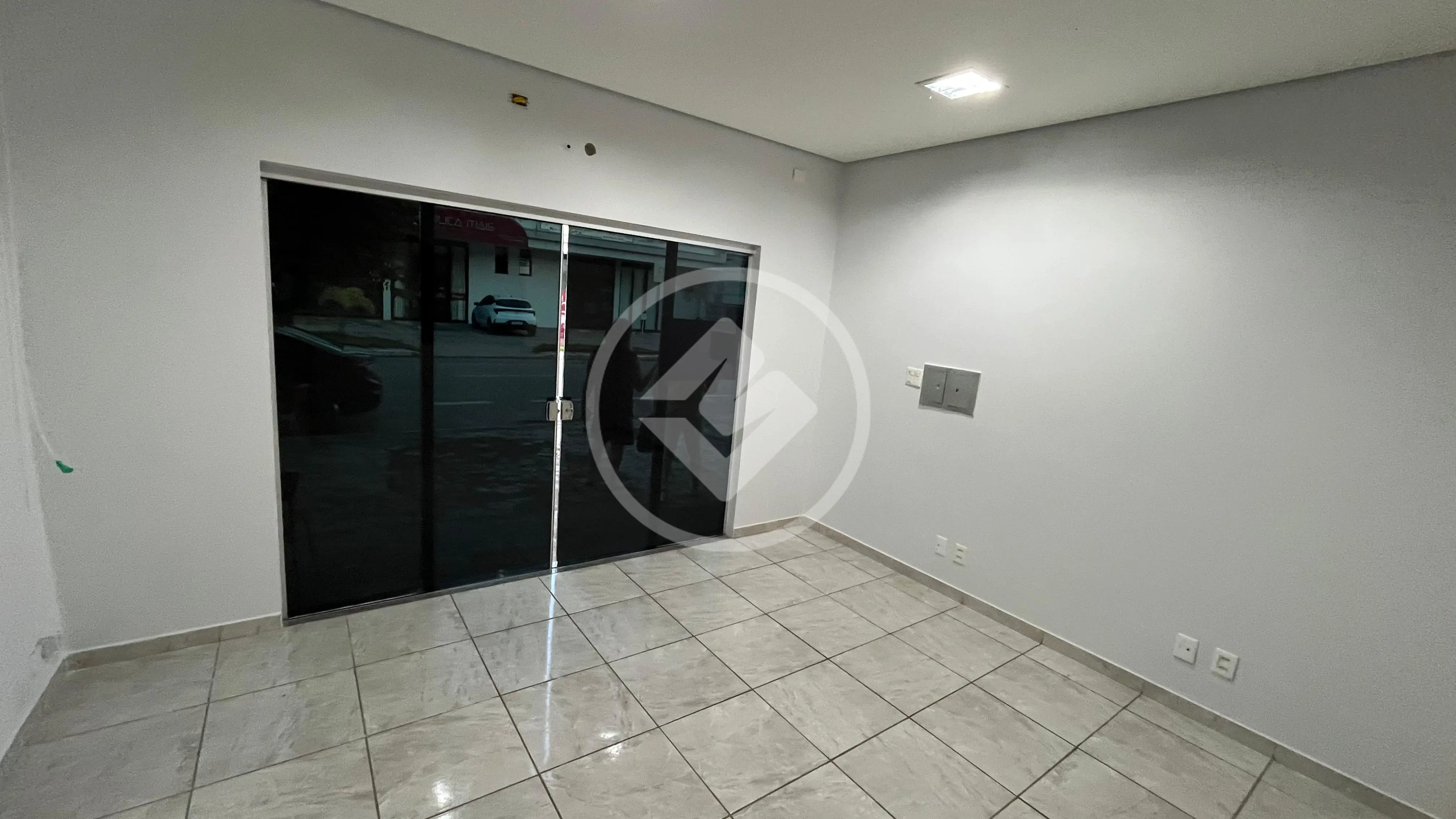 Imagem 4 - Sala Comercial em SETOR COMERCIAL, Sinop - MT