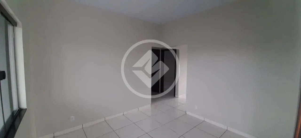Imagem 2 - Casa em Loteamento Residencial Santa Cecília, Sinop - MT