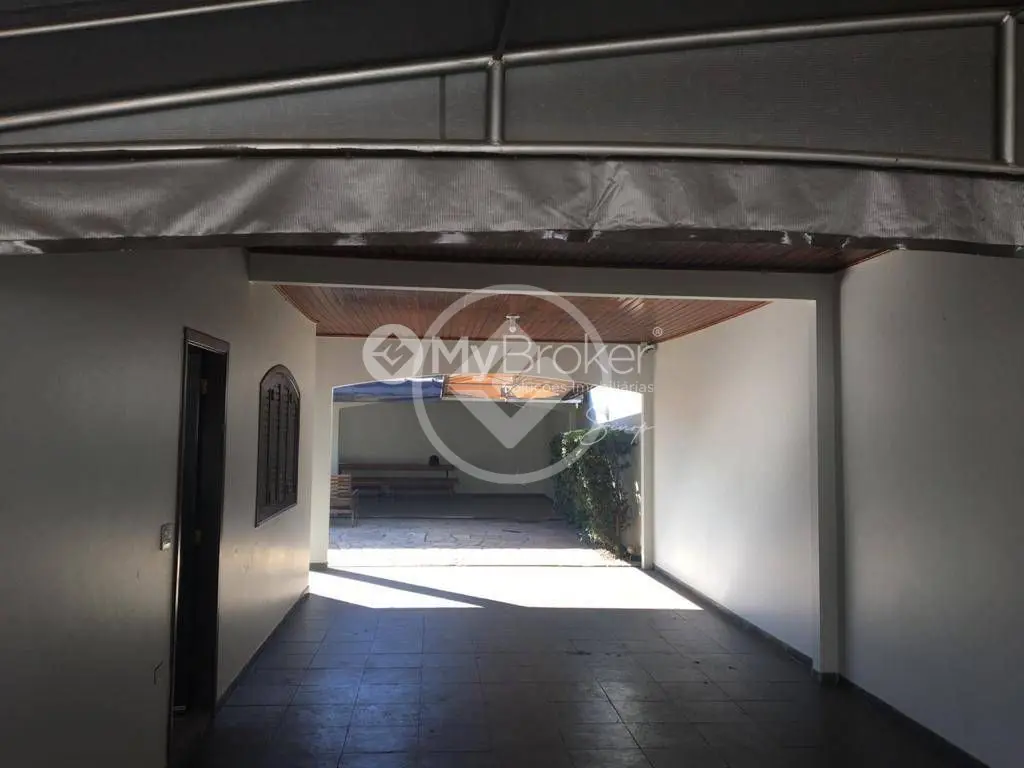 Imagem 2 - Casa em RESIDENCIAL NORTE, Sinop - MT