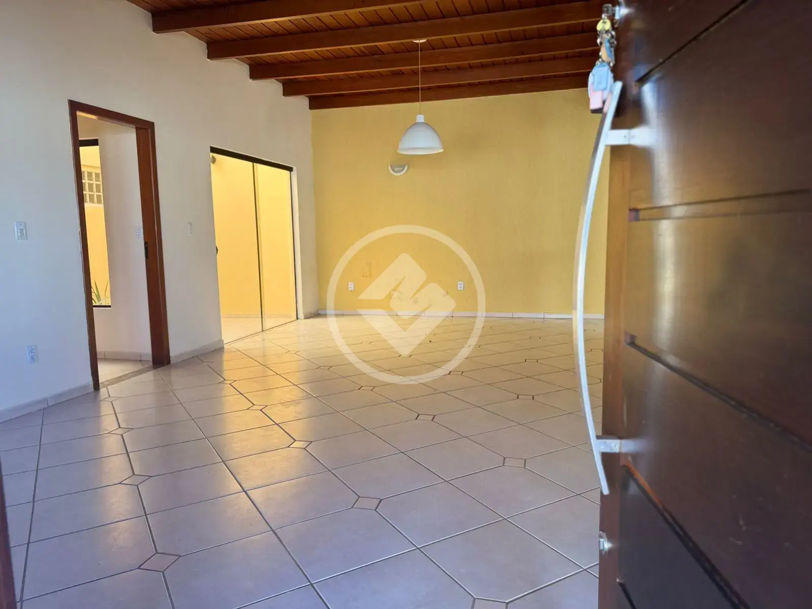 Imagem 3 - Casa em SETOR COMERCIAL, Sinop - MT