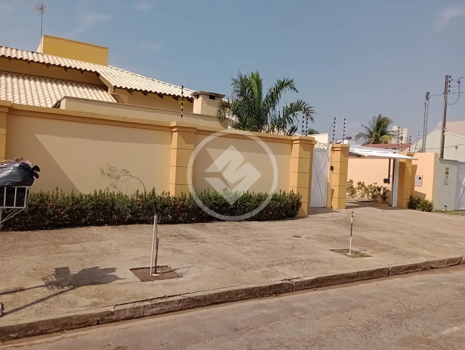 Imagem 1 - Casa em SETOR COMERCIAL, Sinop - MT