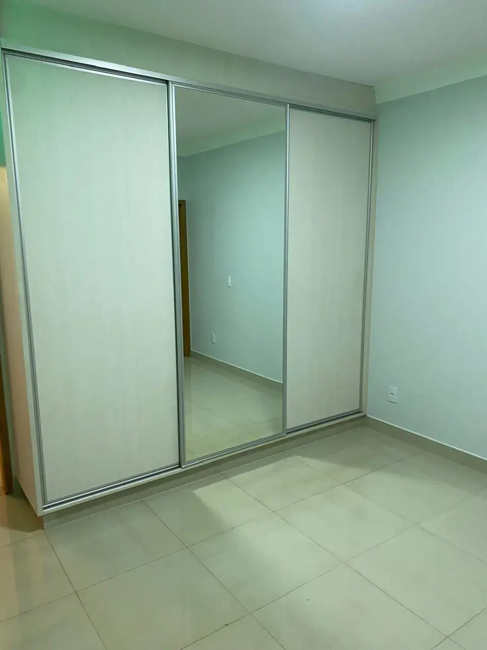 Image 2 - Casa em Setor Tres Marias, Goiânia - GO