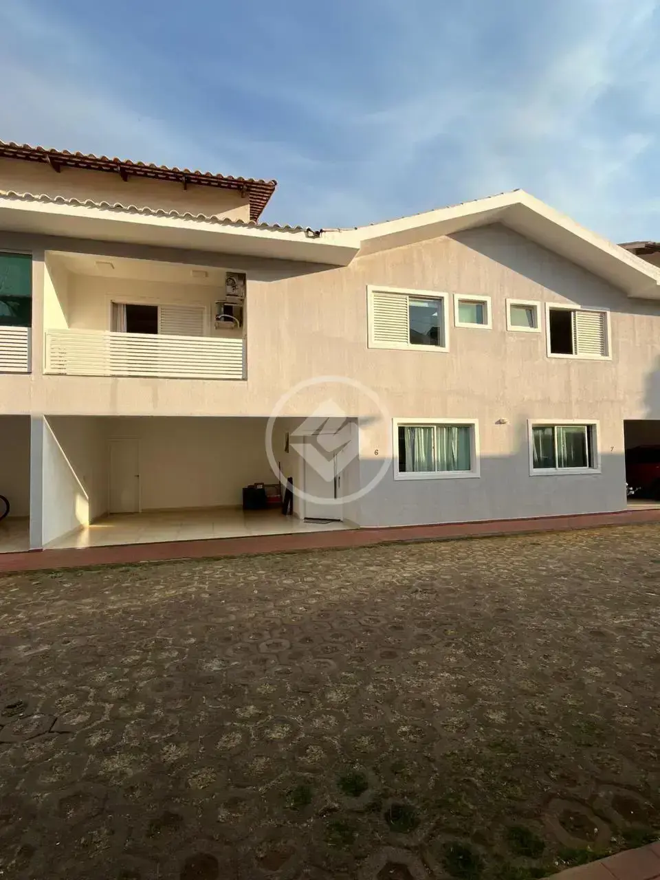 Imagem 1 - Casa Condomínio em PARQUE ANHANGUERA, Goiânia - GO