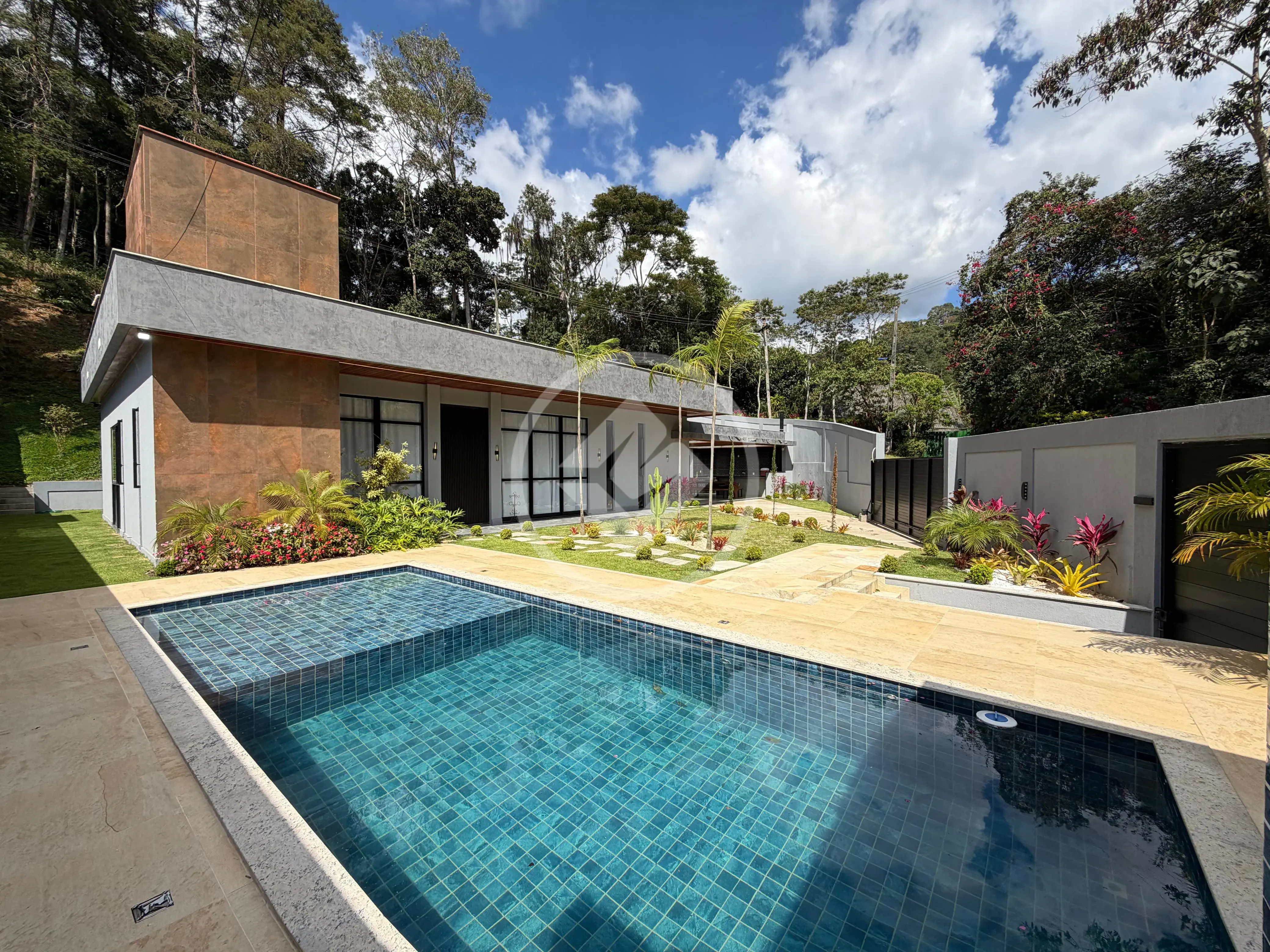 Imagem 1 - Casa em Quebra Frascos, Teresópolis - RJ