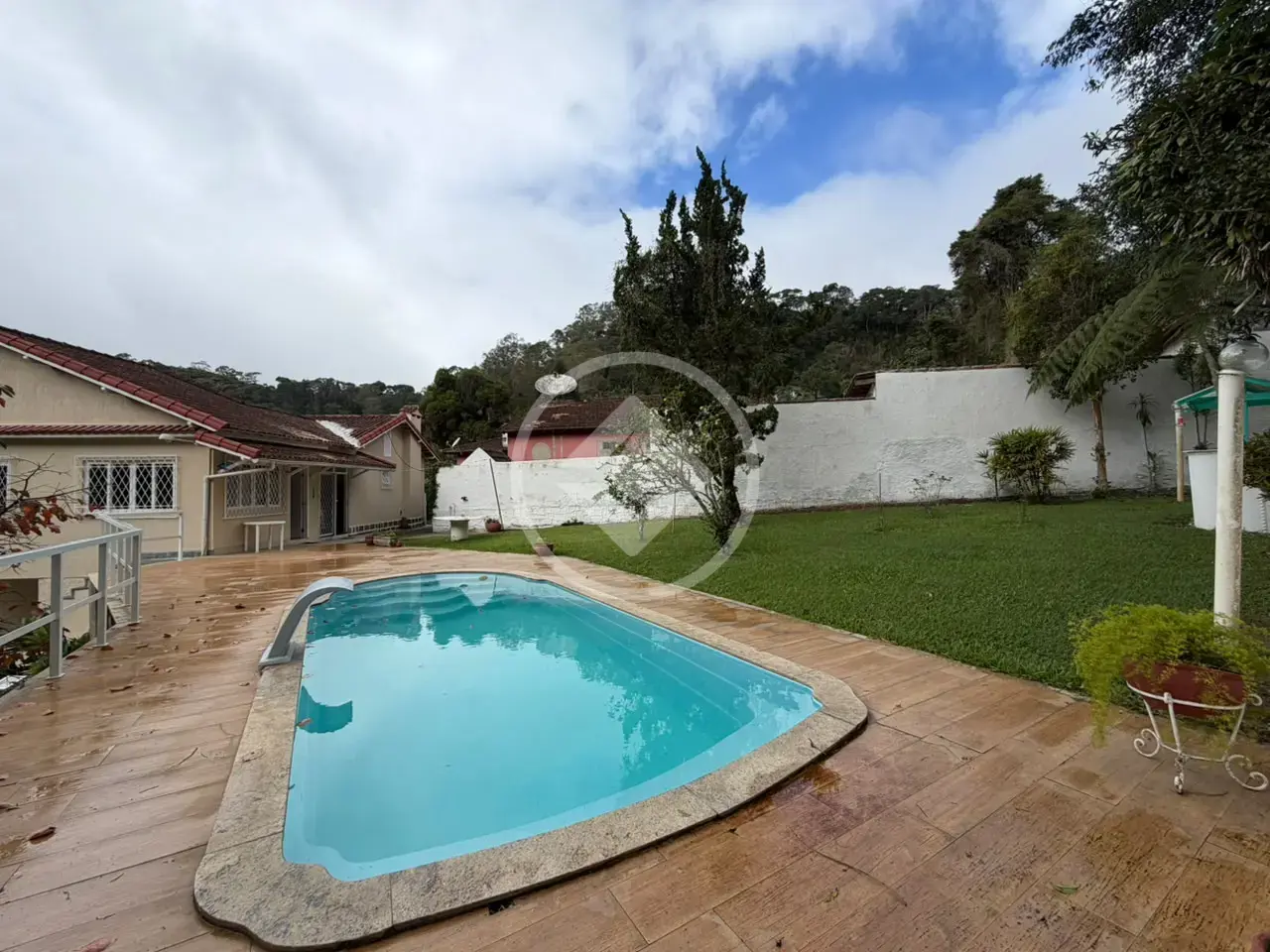 Imagem 1 - Casa em Quebra Frascos, Teresópolis - RJ