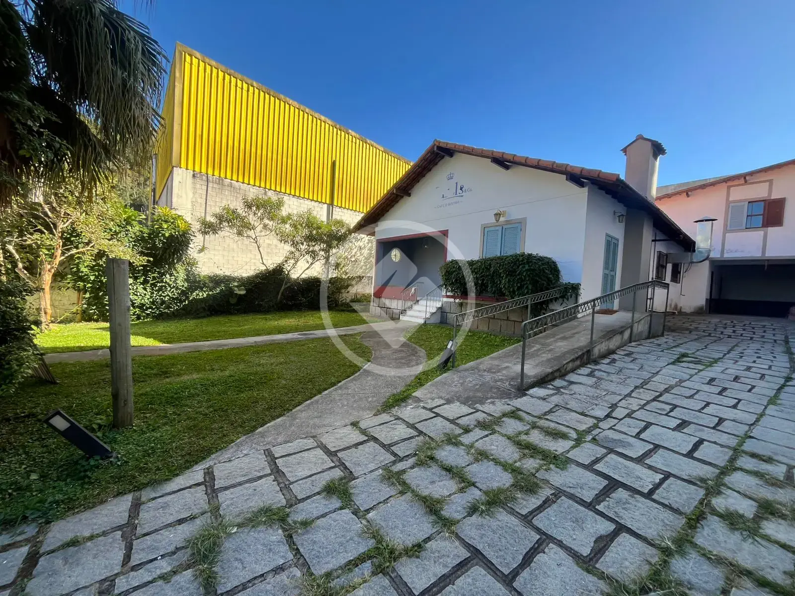 Imagem 1 - Casa Comercial em Várzea, Teresópolis - RJ