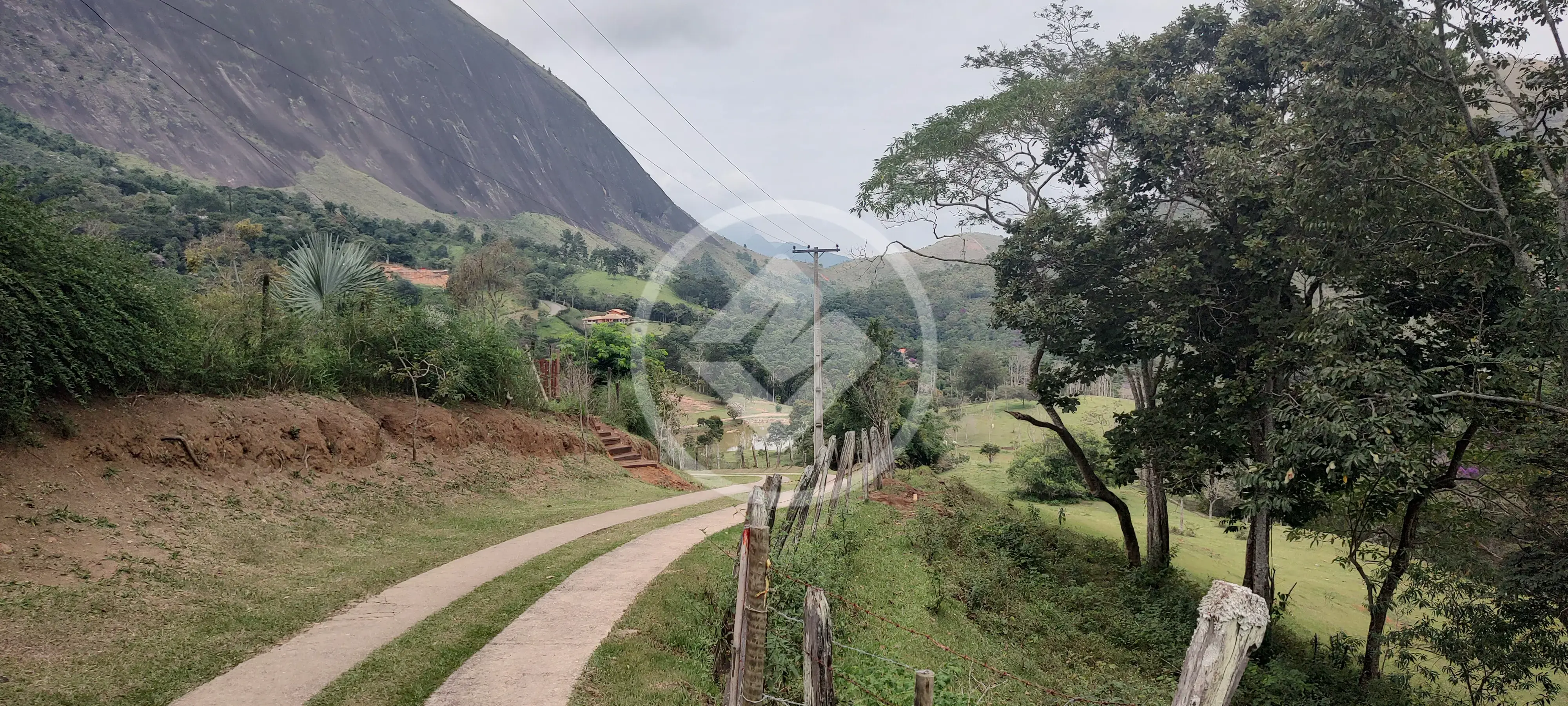 Imagem 1 - Terreno Condomínio em Cuiabá, Petrópolis - RJ