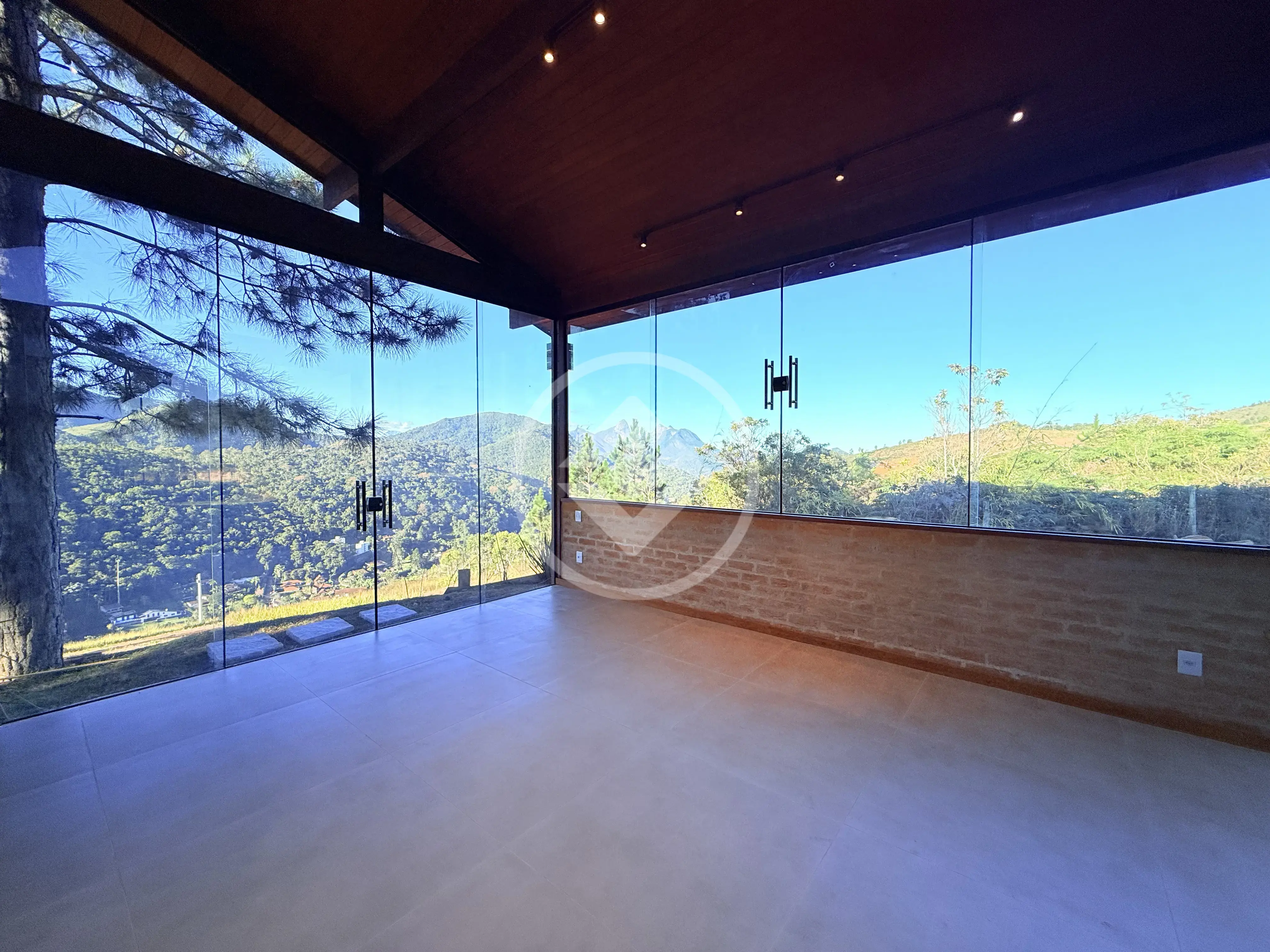 Imagem 2 - Casa Condomínio em Albuquerque, Teresópolis - RJ