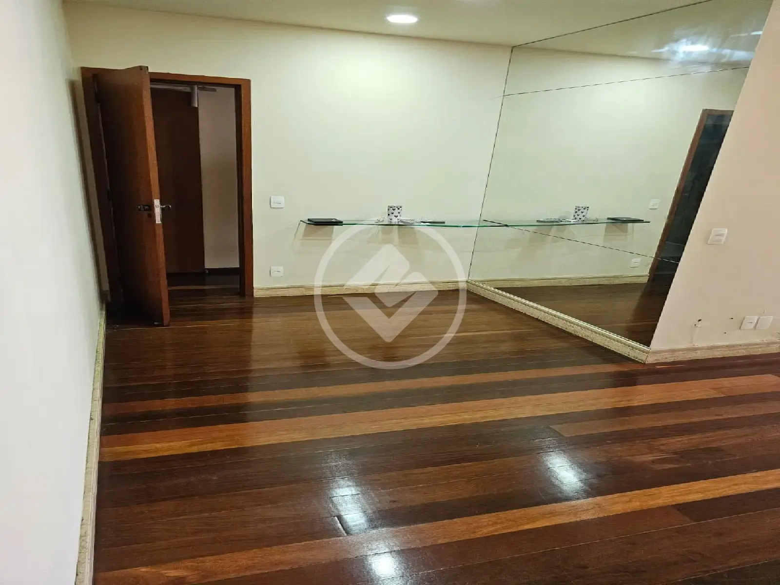 Imagem 1 - Apartamento em COPACABANA, Rio de Janeiro - RJ