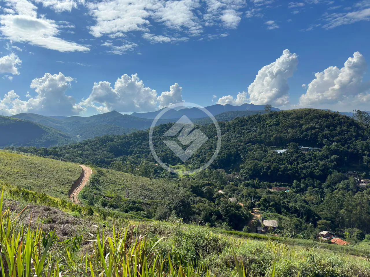 Terreno Condomínio Pessegueiros, Teresópolis - RJ — foto 1