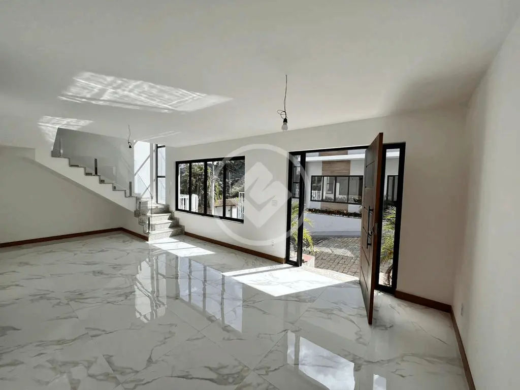 Imagem 1 - Casa Condomínio em Várzea, Teresópolis - RJ