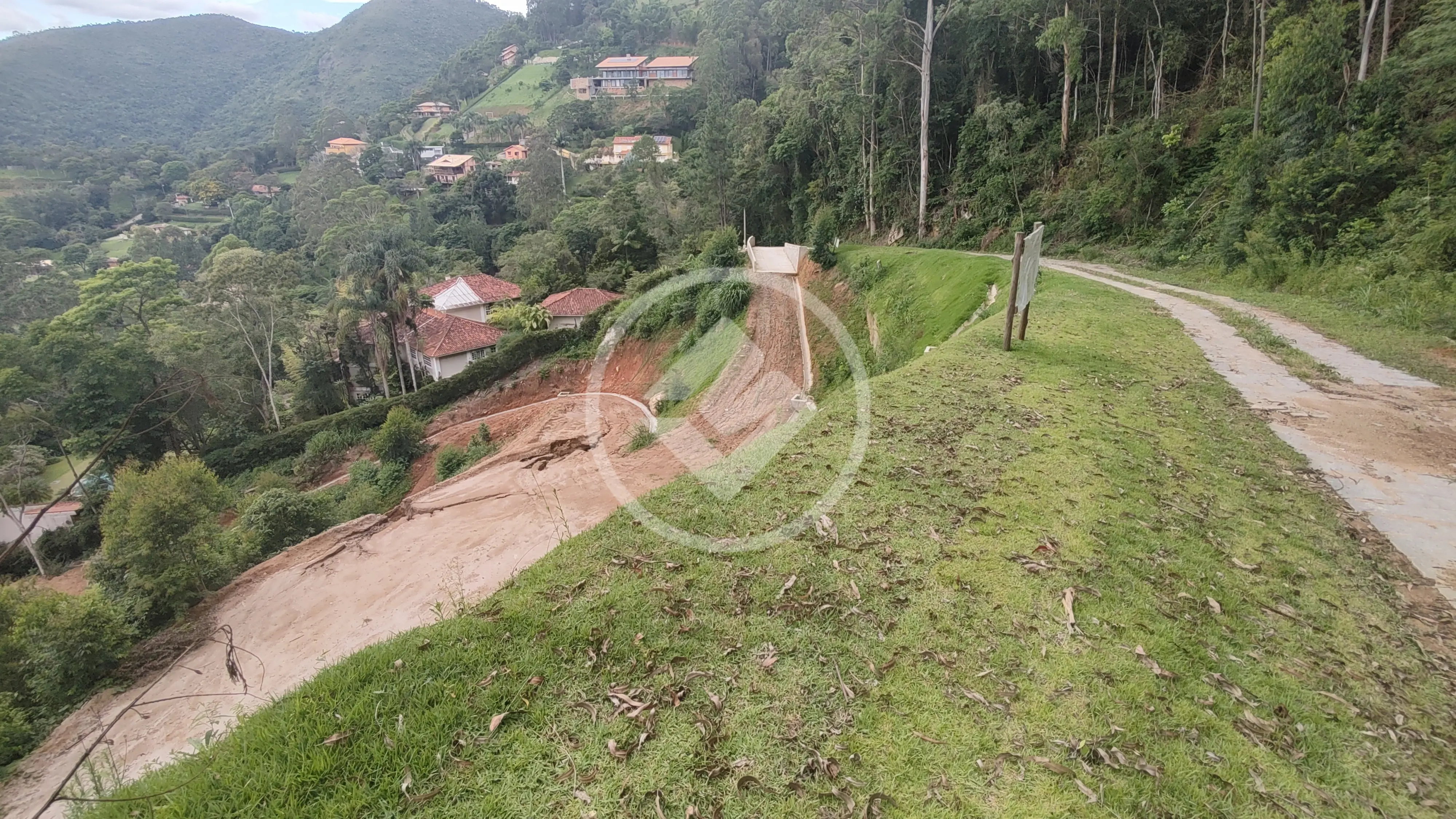 Imagem 1 - Terreno Condomínio em Itaipava, Petrópolis - RJ