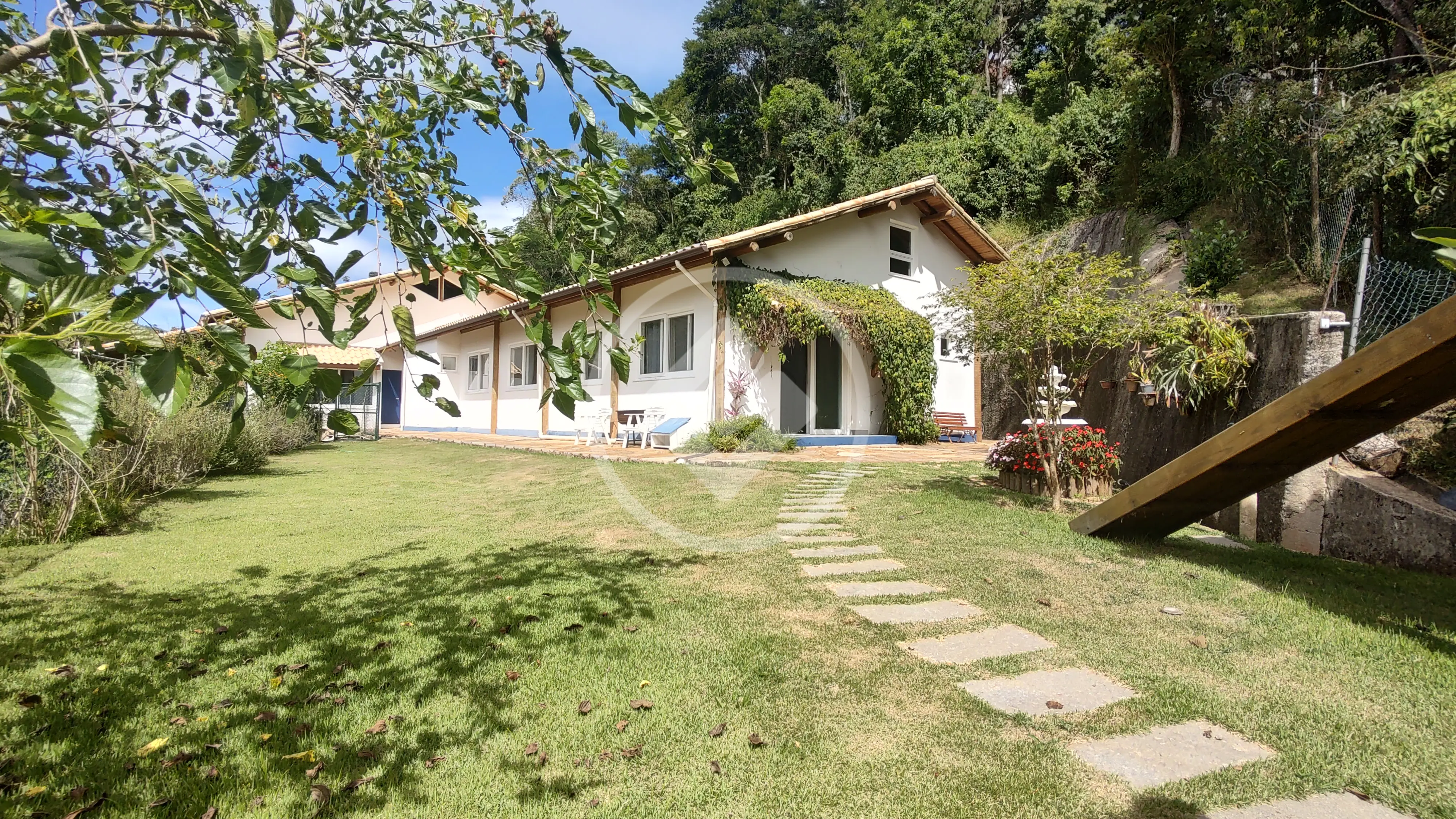Imagem 1 - Casa Condomínio em Nogueira, Petrópolis - RJ