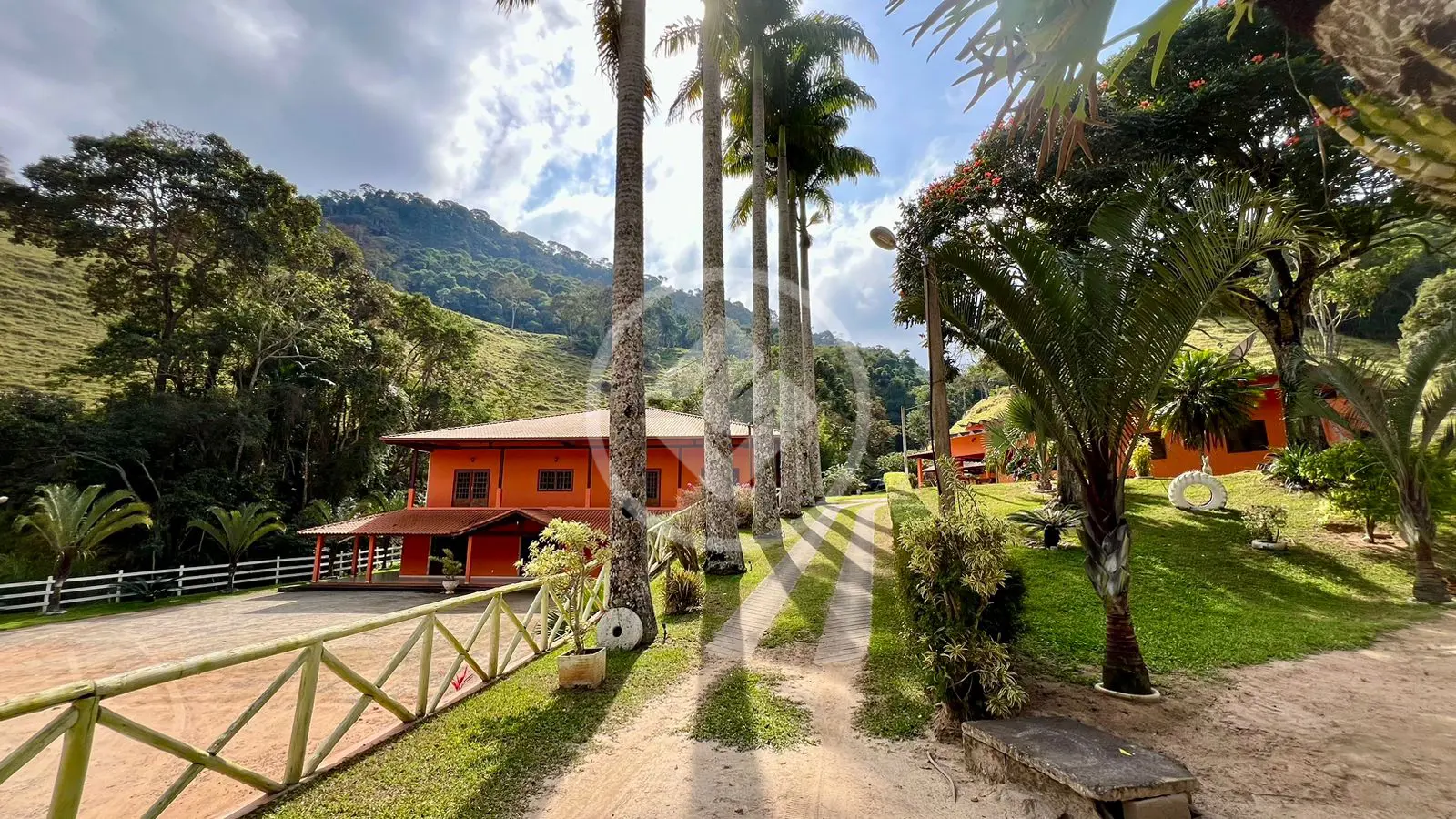 Imagem 1 - Fazenda em Vila do Pião, Sapucaia - RJ