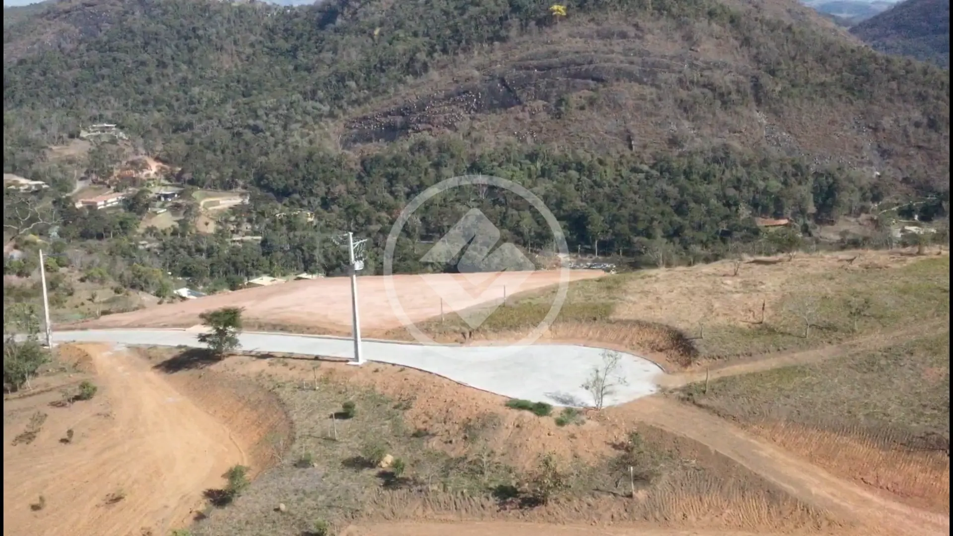 Imagem 1 - Terreno Condomínio em Pedro do Rio, Petrópolis - RJ