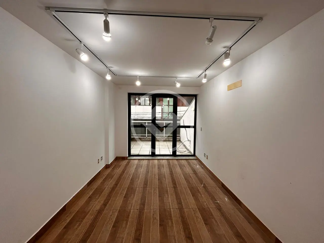 Sala Comercial Várzea, Teresópolis - RJ — foto 1