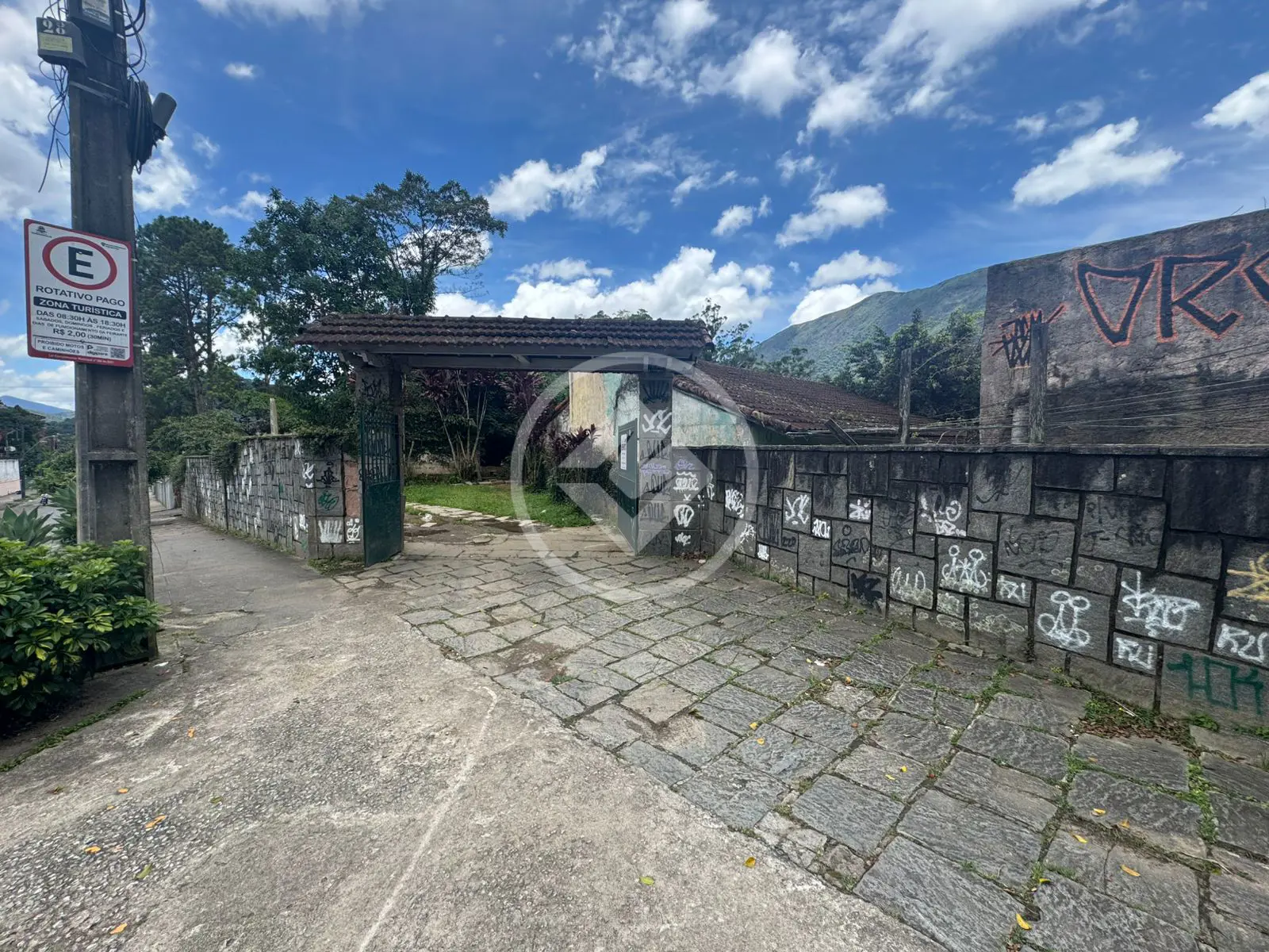 Imagem 1 - Terreno Comercial em Alto, Teresópolis - RJ
