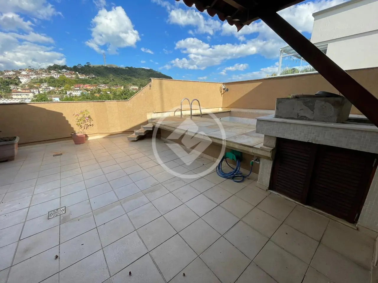 Cobertura Agriões, Teresópolis - RJ — foto 1